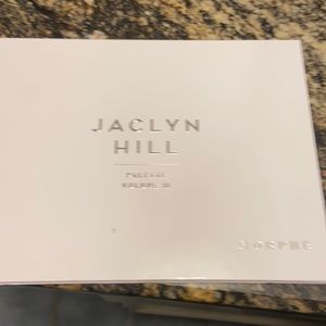 Morphe X Jaclyn Hill Volume 2 eyeshadow palette